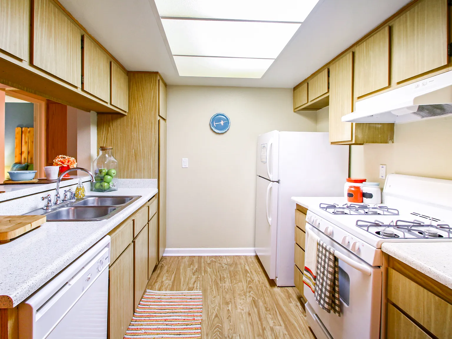 Dakota Creek Apartments — Photo 4