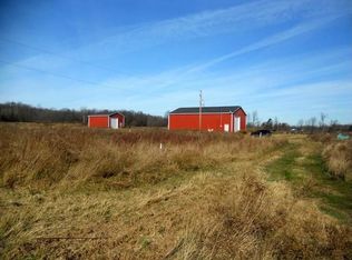 35322 72nd St, Covert, MI 49043