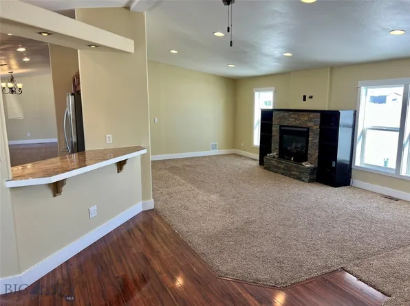 6276 Douglas Rd, Belgrade, MT 59714