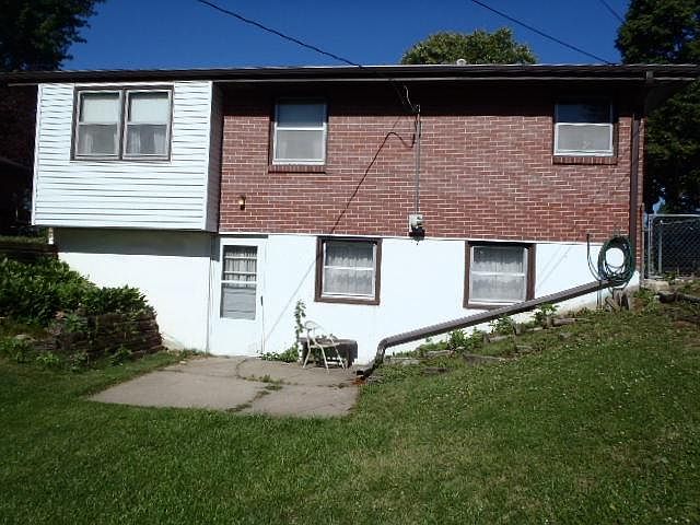 2nd image of 620 N 54th St