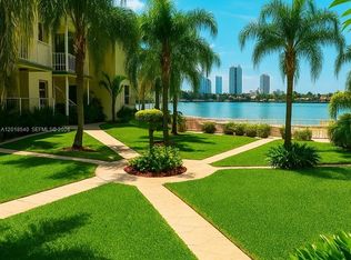 910 Bay Dr APT 29, Miami Beach, FL 33141
