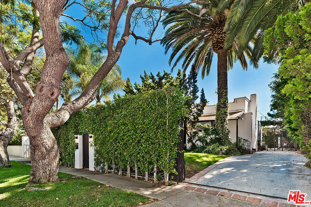 3 bed, 2.5 bath, 1500 sqft, $6,995 — Photo 1