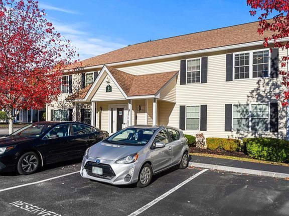 3rd image of 8 Tampa Drive #D