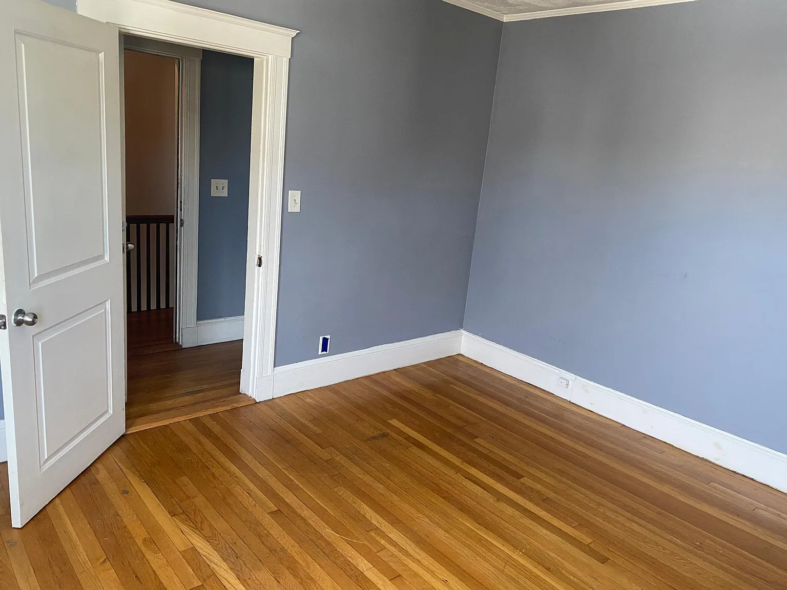 120 Fuller St — Photo 2