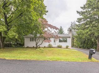 5510 Merry Ln, Allentown, PA 18104