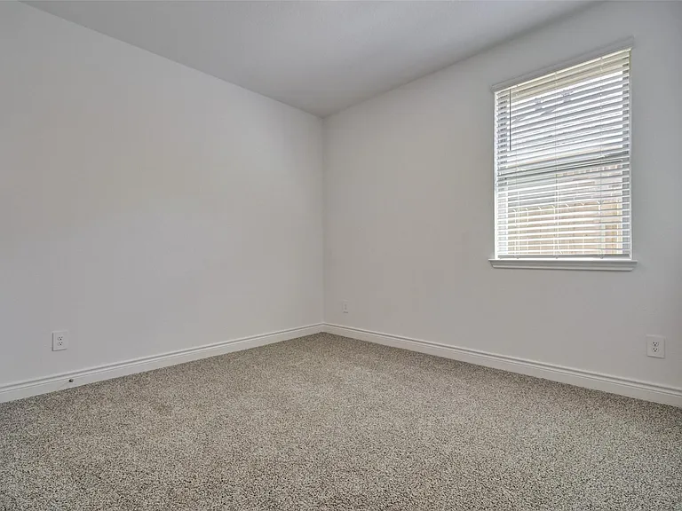 981 Youth Water Rd — Photo 10