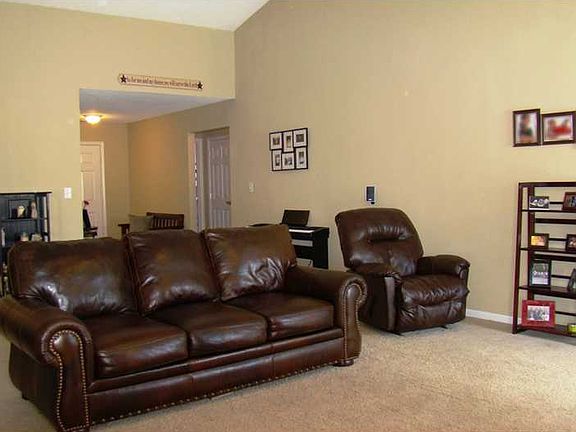 4th image of 12197 Inside Trl