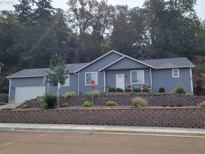 720 Southside Rd, Sutherlin, OR, 97479