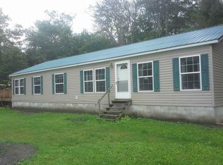18 Wood Rd, Sand Lake, NY 12153