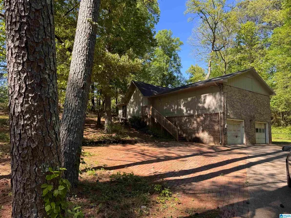 1005 Dawn Dr, Birmingham, AL 35235