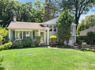 85 Page Dr, Oakland Boro, NJ 07436