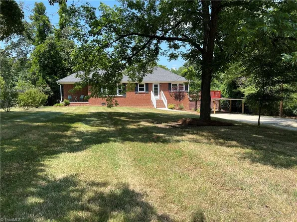 163 Richford Ave, Thomasville, NC 27360