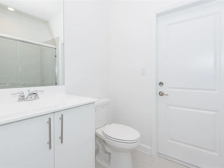 2631 SE 8th Ct #2631 — Photo 39