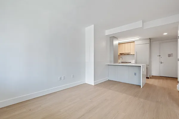 Rented by Greystar | media 4