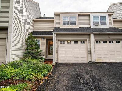 39 Wilan Lane, Albany, NY, 12203