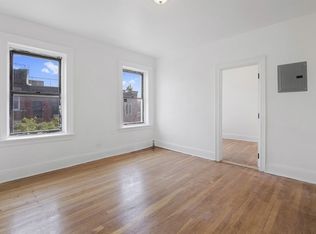 318 S 4th St APT 4, Brooklyn, NY 11211