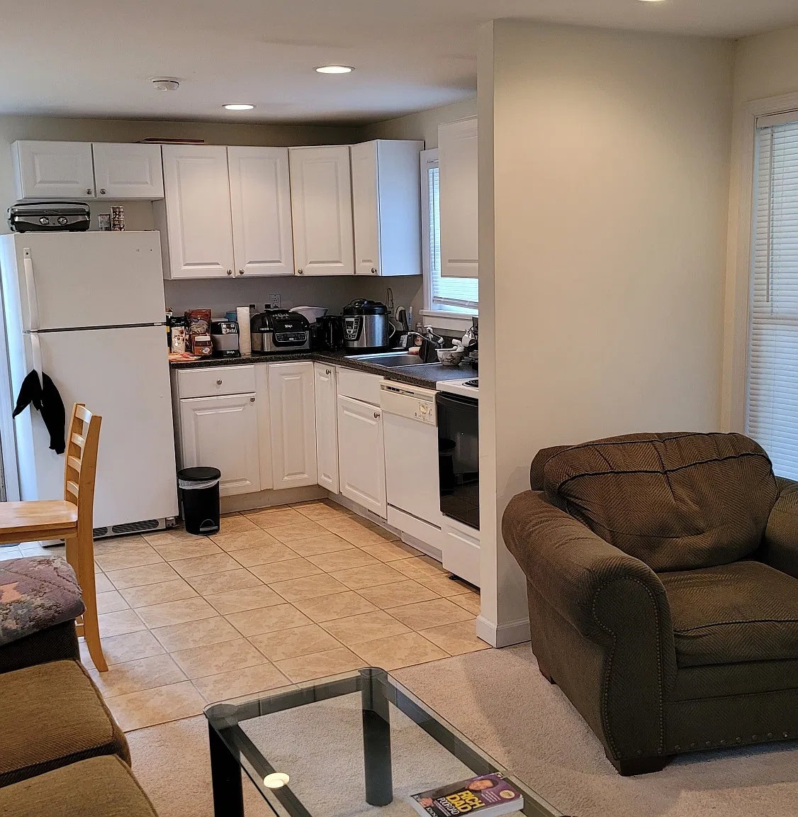 1 bed, $1,300 — Photo 1