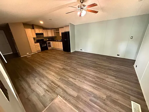 Floor plan 218