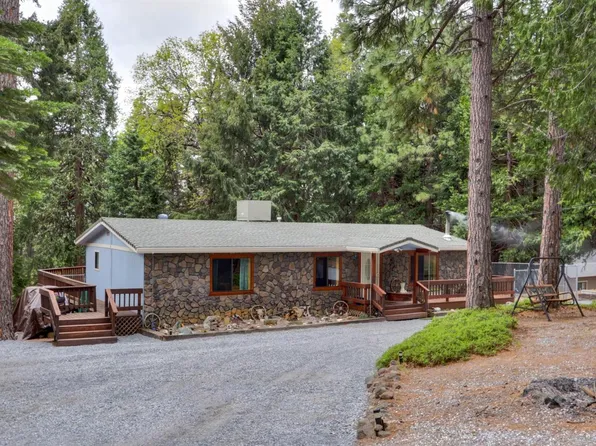 6236 Lynx Trl, Pollock Pines, CA 95726