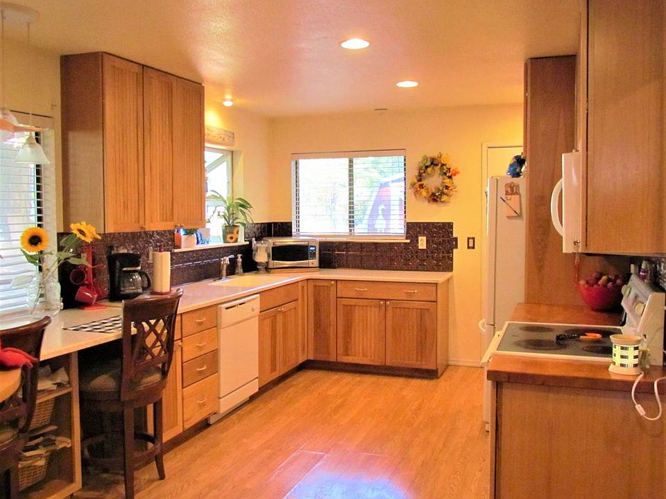 206 Hannon Ave, Crescent Mills, CA 95934 Zillow