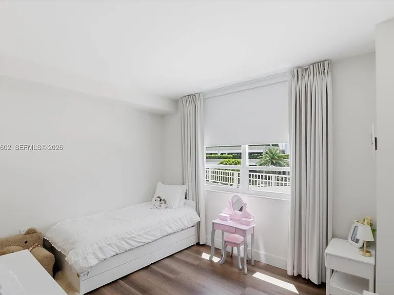 801 Brickell Key Blvd #409 — Photo 30