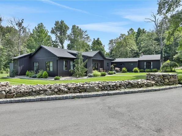 609 Gardnertown Road, Newburgh, NY 12550