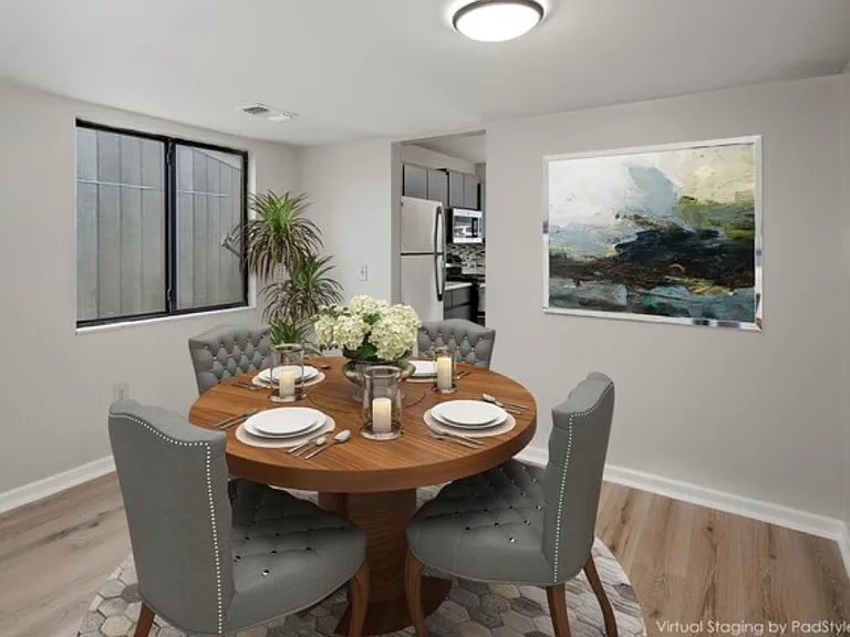 Woodstone Townhomes — Photo 4