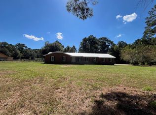 422 Dunbar Ln, Albany, GA 31701