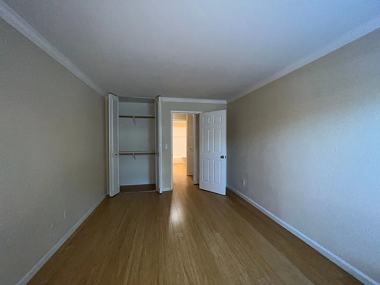 1750 Halford Ave #114 — Photo 9