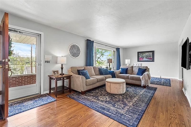 185 Hickory Grade Rd, Bridgeville, PA 15017 Zillow