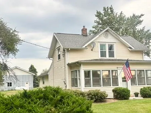 332 Koshkonong Rd, Cambridge, WI 53523