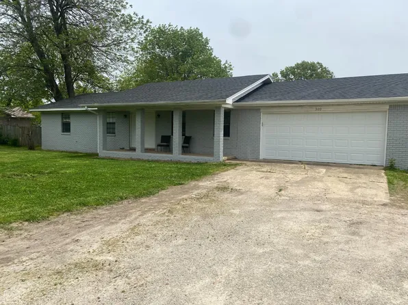 300 N Main St, Bono, AR 72416
