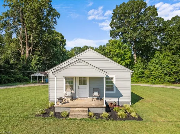 6418 Osceola Ossipee Rd, Gibsonville, NC 27249