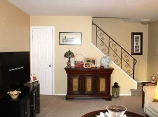 1154 Harbour Dr, Palmyra, NJ 08065