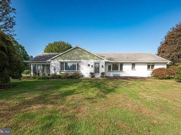 332 Rose Hill Rd, West Grove, PA 19390