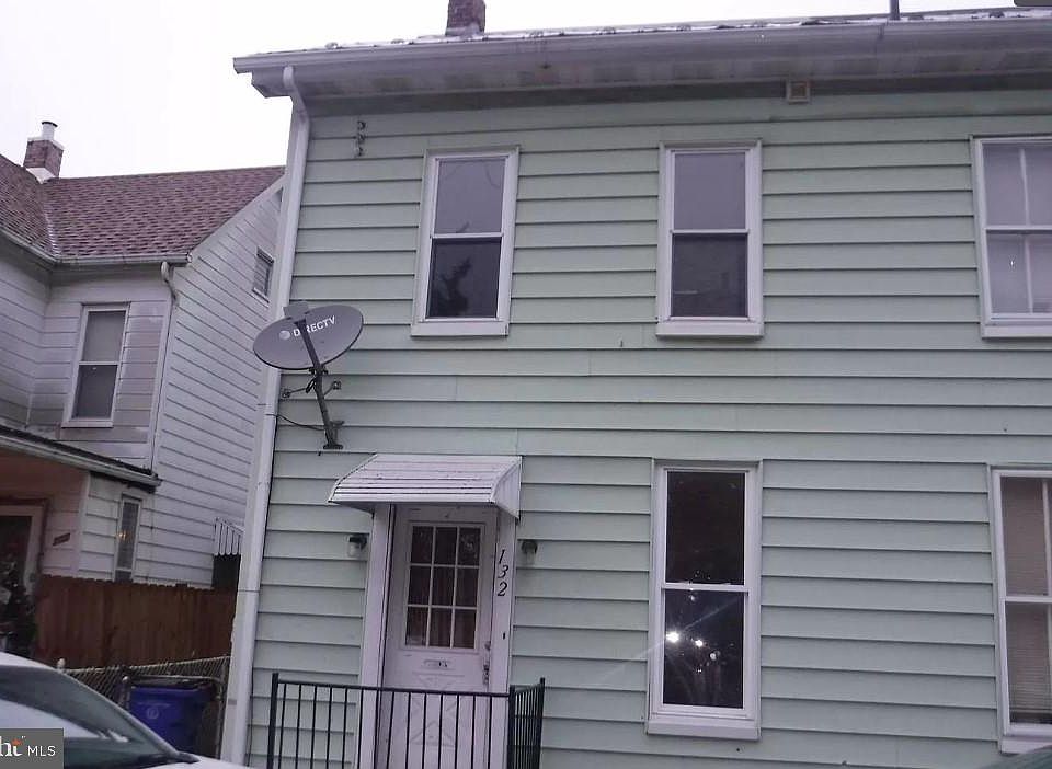 1st image of 132 Randolph Ave