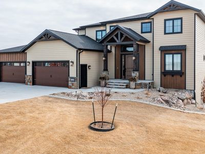 8504 Norman Pl, Bismarck, ND, 58503