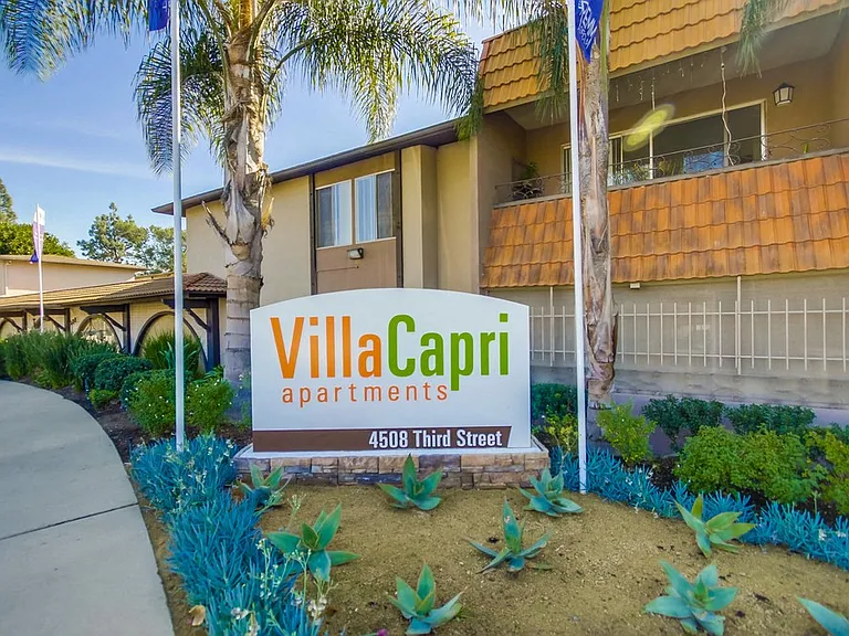 Villa Capri Apartments — Photo 11