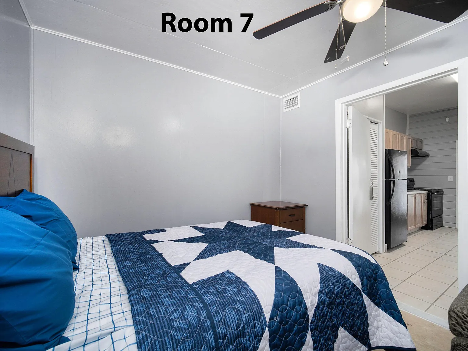 4 bed, 3.0 bath, 1826 sqft, $620 — Photo 2