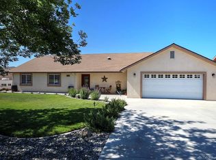 28061 Stallion Springs Dr, Tehachapi, CA 93561