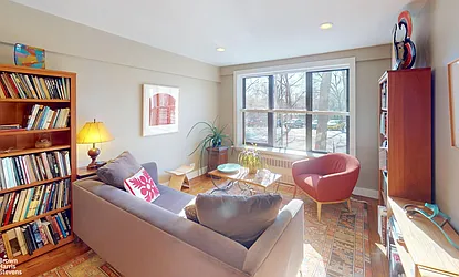 2244 Bronx Park East, #1B