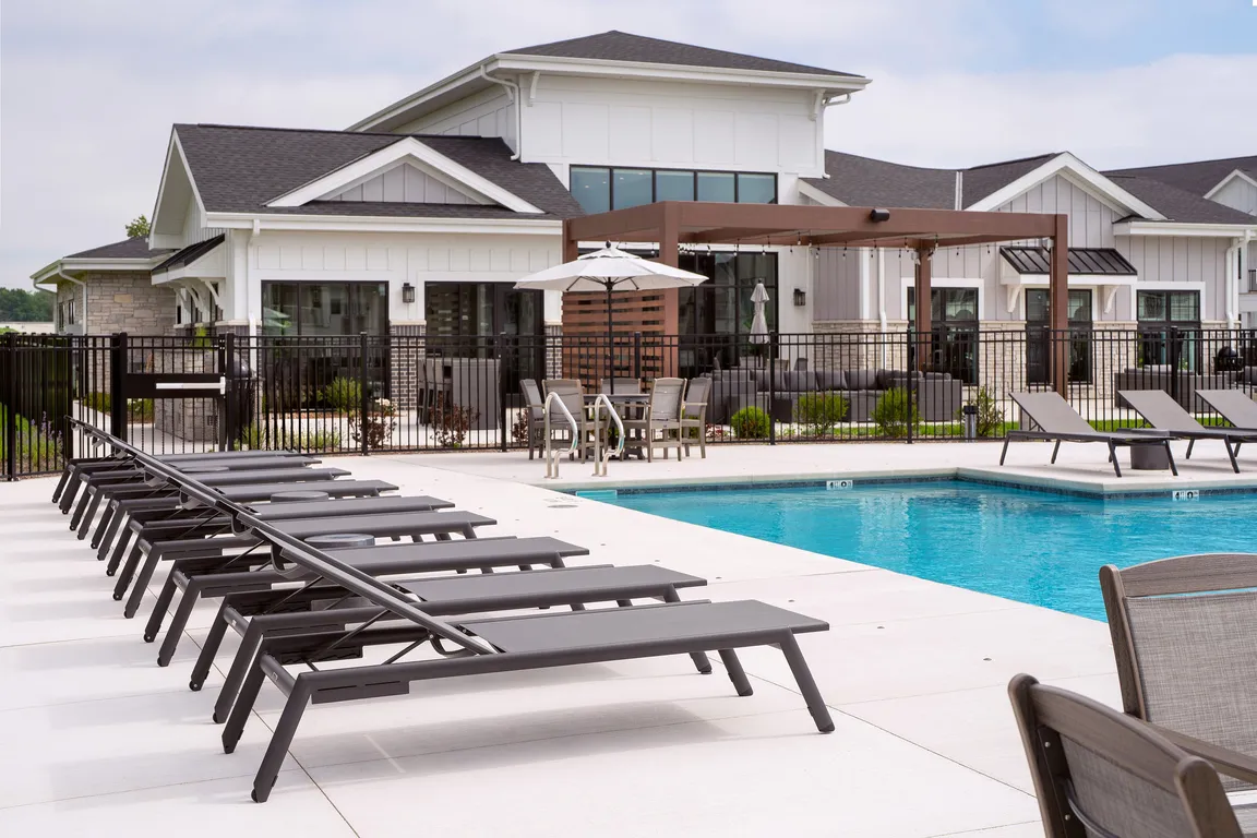 Seasons at Spring Street Resort-Style Pool