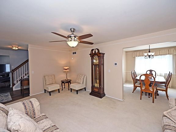 5th image of 4137 Mandrake Dr