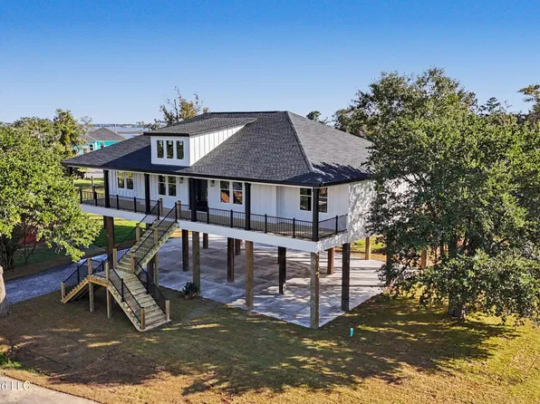 10071 Doty St, Biloxi, MS 39532