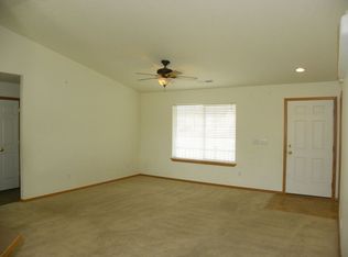 6206 Klickitat Ln, Pasco, WA 99301