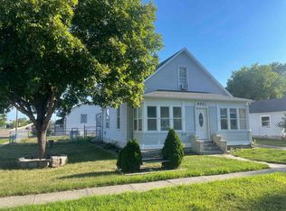 402 W 9th St, North Platte, NE 69101
