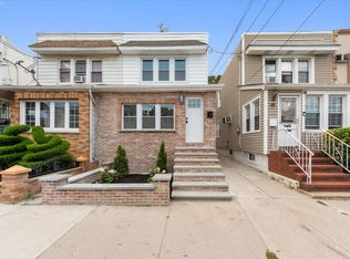 10417 Rosita Rd, Ozone Park, NY