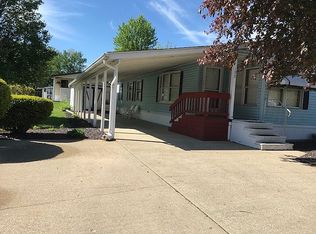 100 Alex Dr, Swansea, IL