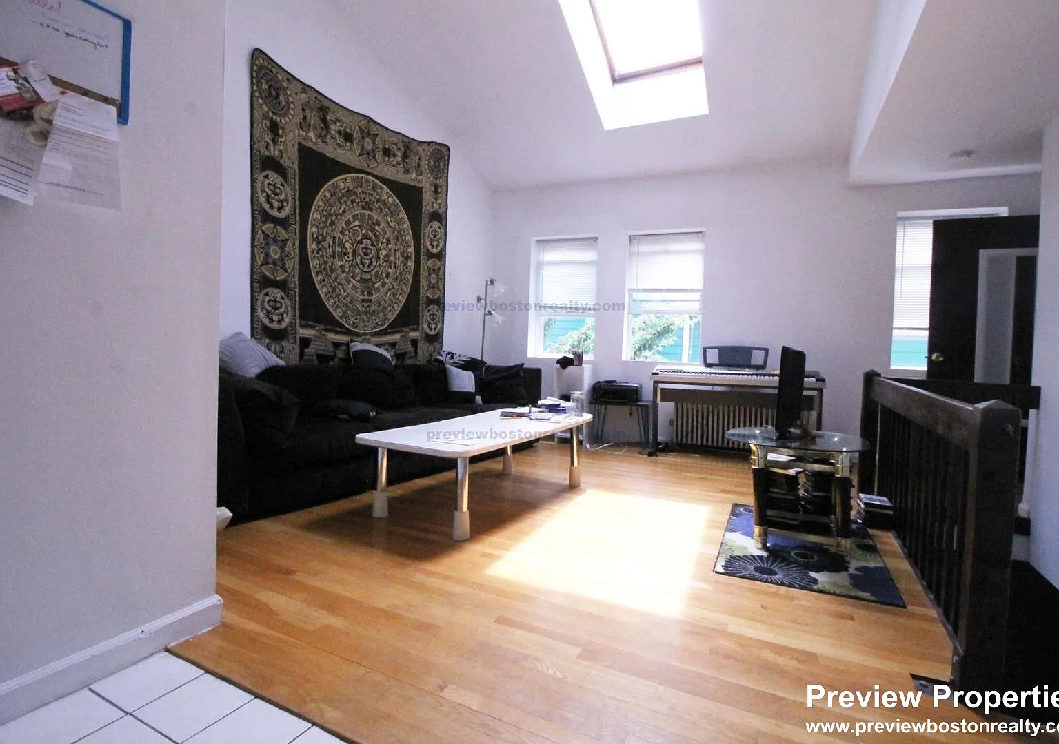 3 bed, 1.0 bath, $2,750 — Photo 2