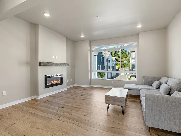 18816 67th Ave NE #4 — Photo 29